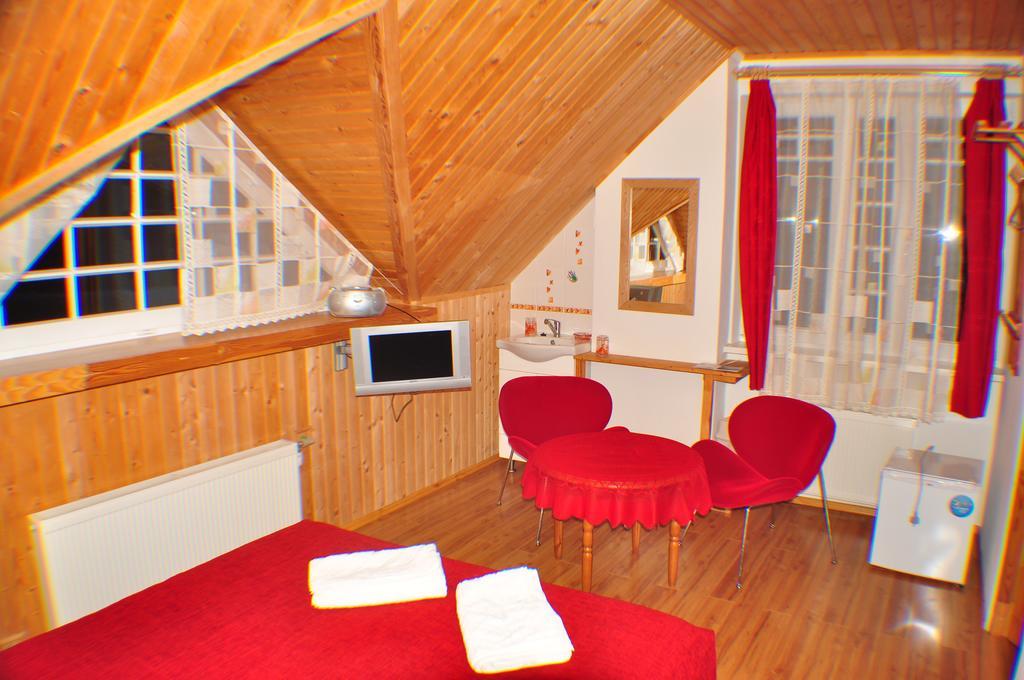 Guesthouse Leiputrija Ādaži Kültér fotó