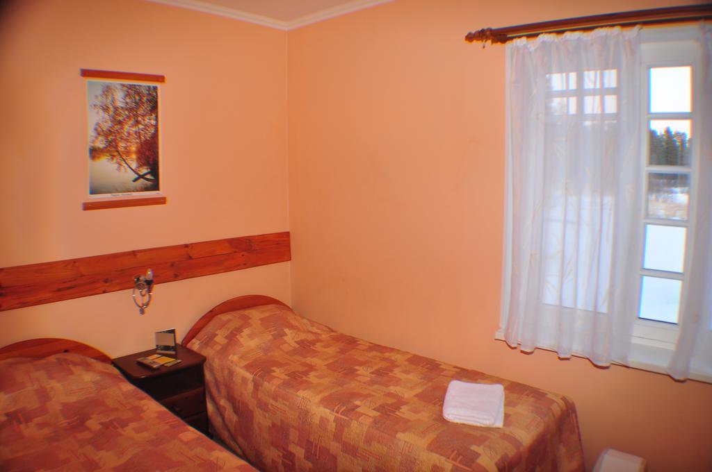 Guesthouse Leiputrija Ādaži Kültér fotó