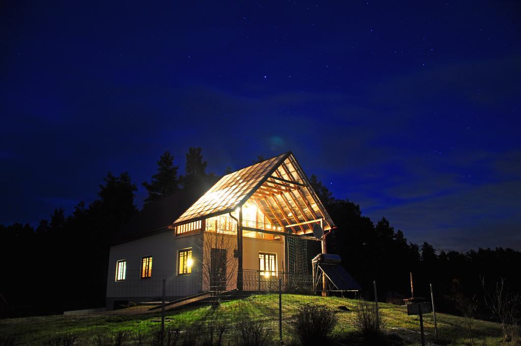 Guesthouse Leiputrija Ādaži Kültér fotó