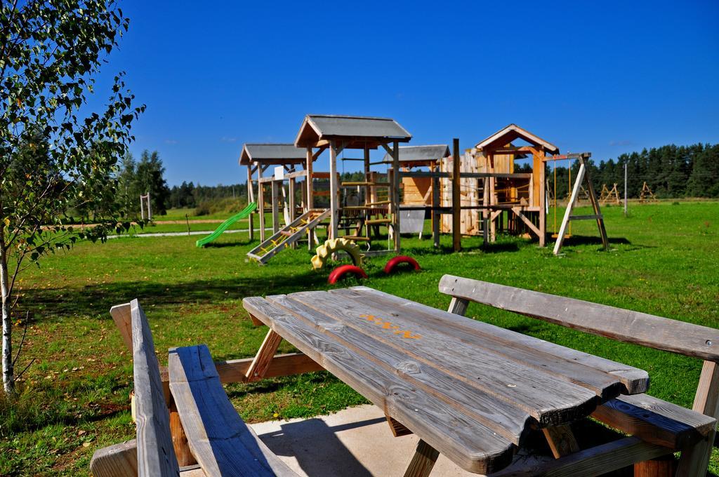 Guesthouse Leiputrija Ādaži Kültér fotó