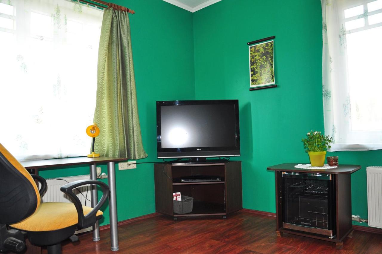 Guesthouse Leiputrija Ādaži Kültér fotó
