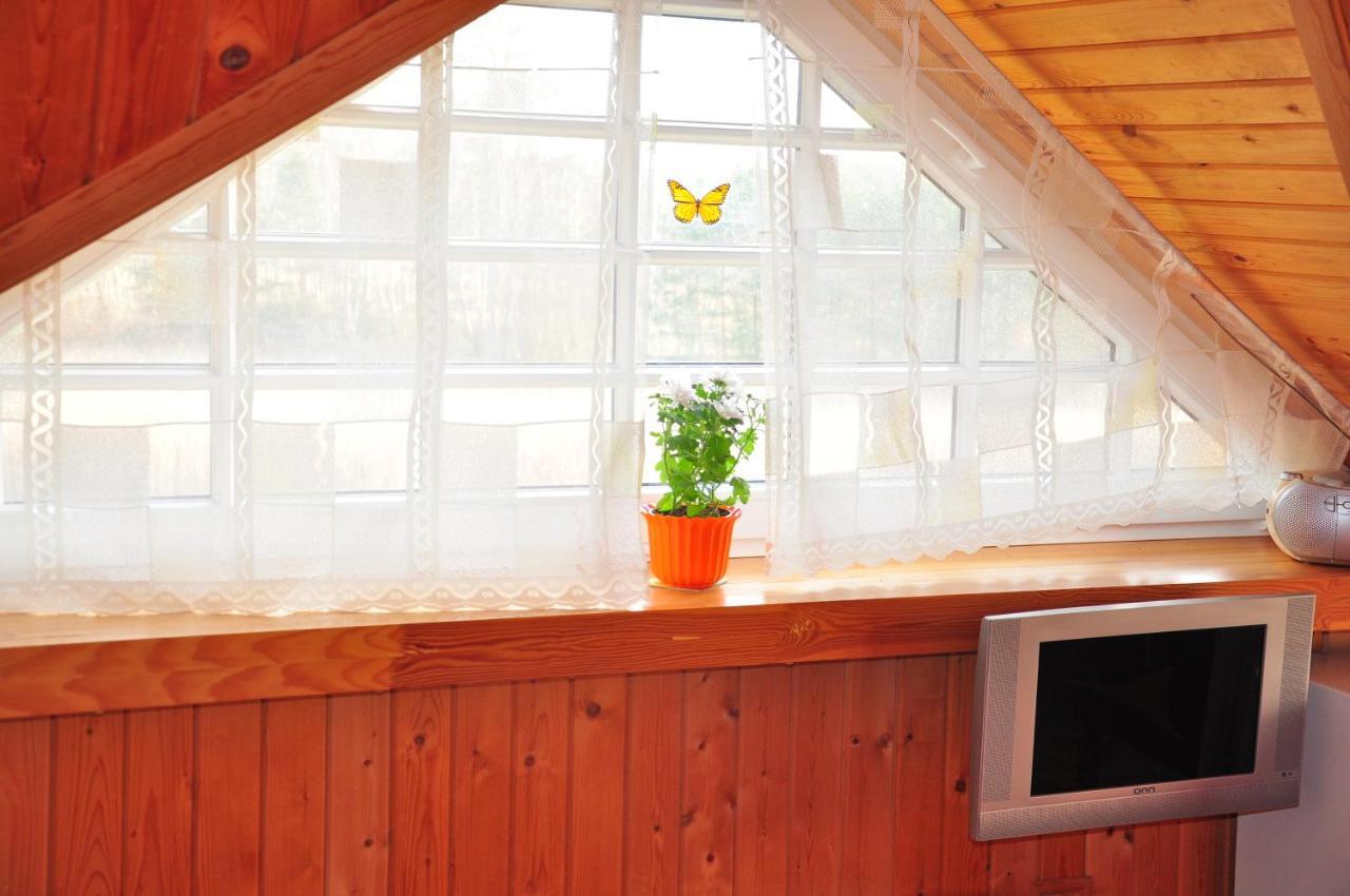 Guesthouse Leiputrija Ādaži Kültér fotó